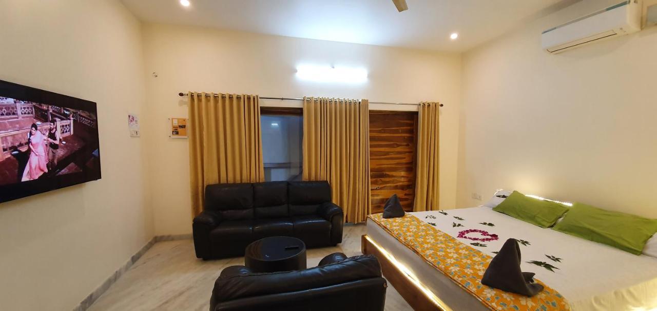 Shree Suites Kuttālam Zewnętrze zdjęcie